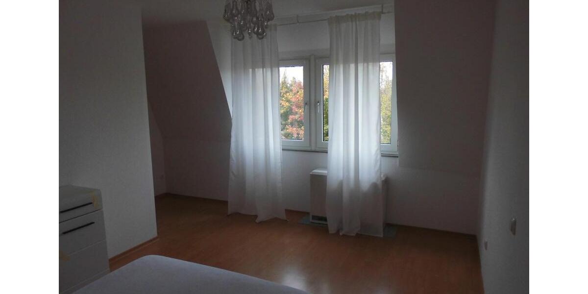 Dachgeschoßwohnung Dortmund Huckarde - 2.5 Zimmer, 50 m&sup2;, 400&euro; | Angebot:26522737