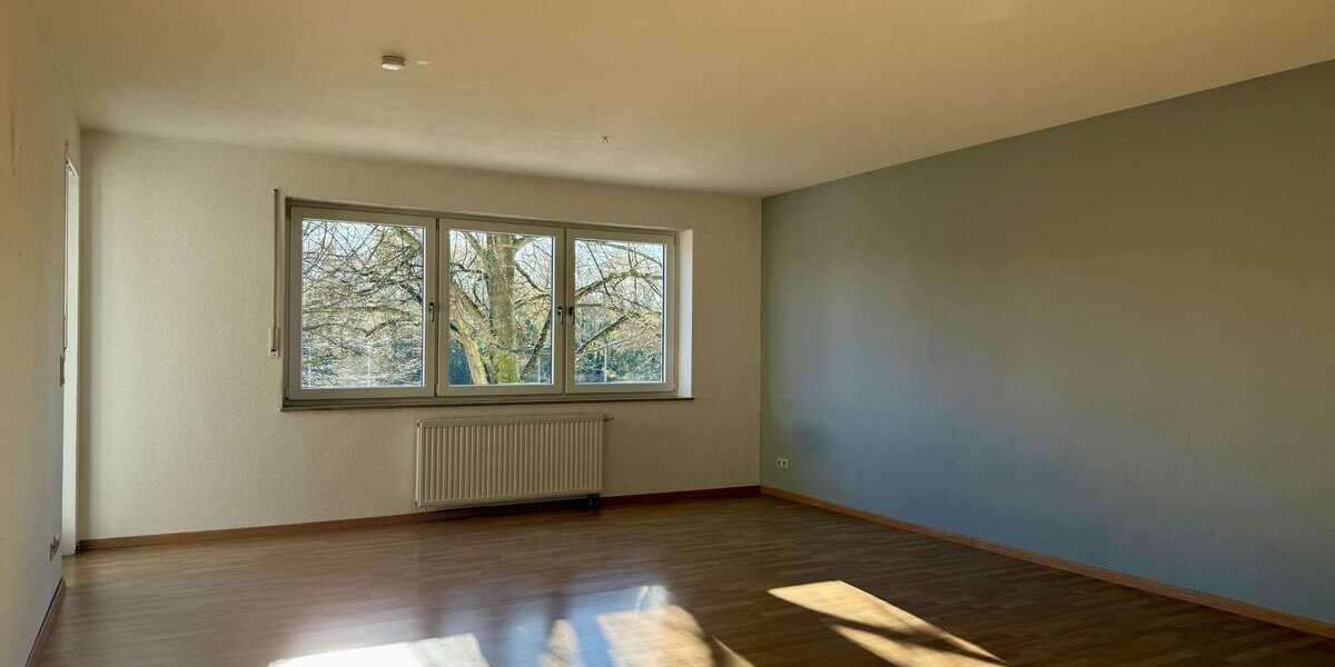 Etagenwohnung Schwerte - 2 Zimmer, 74 m&sup2;, 175.000&euro; | Angebot:24520331