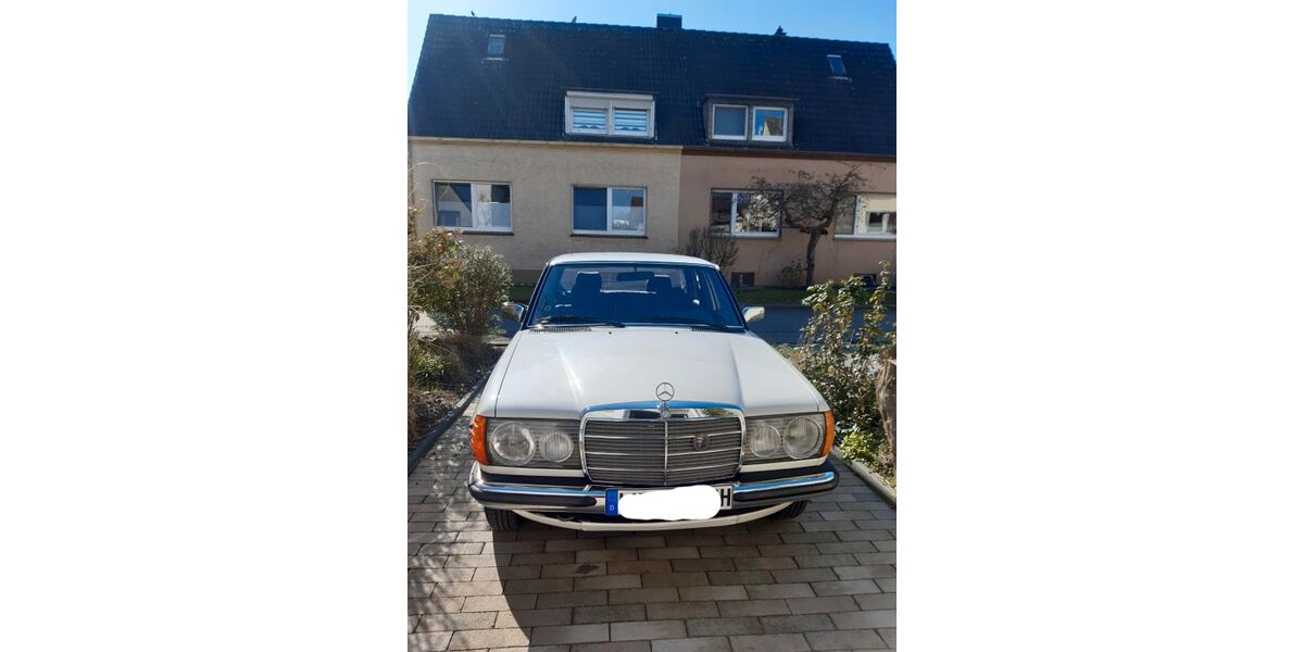 Mercedes-Benz E 230 183.000 km 9.000 &euro; Lünen 44536