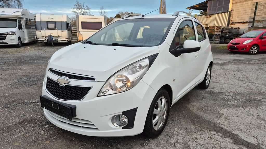 Chevrolet Spark 101.800 km 2.999 &euro; Witten 58455