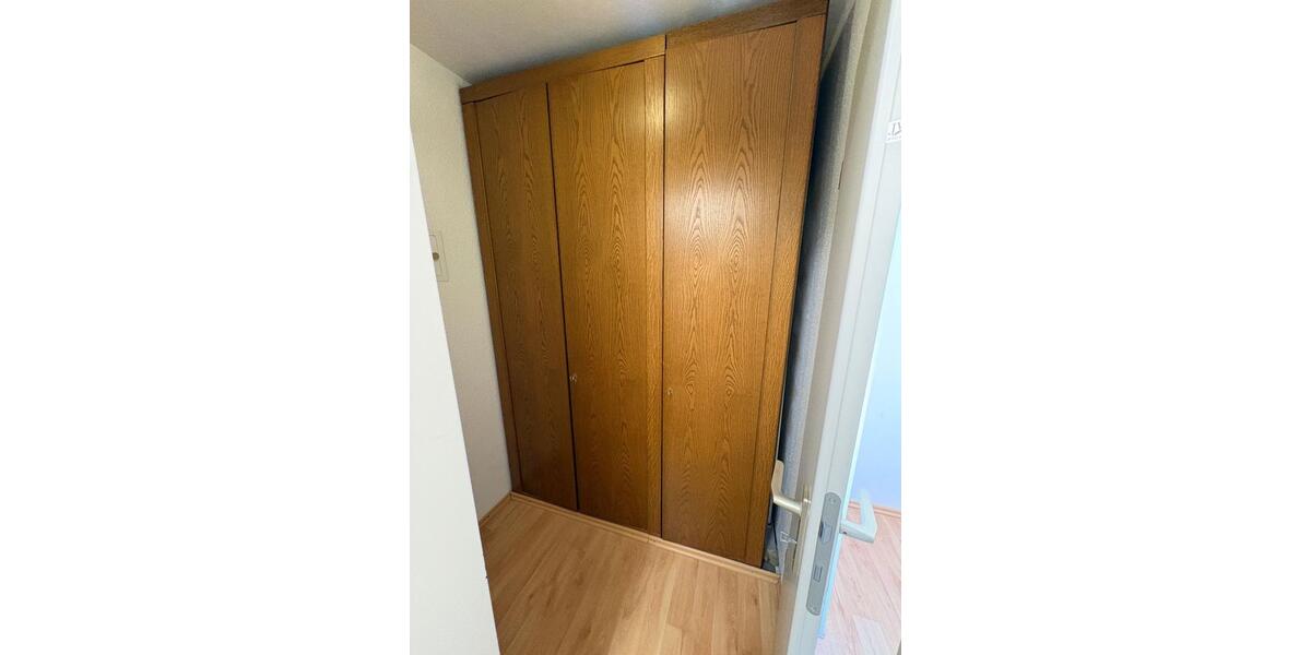 Etagenwohnung Hagen Hagen-Mitte - 1 Zimmer, 25 m&sup2;, 300&euro; | Angebot:25341184