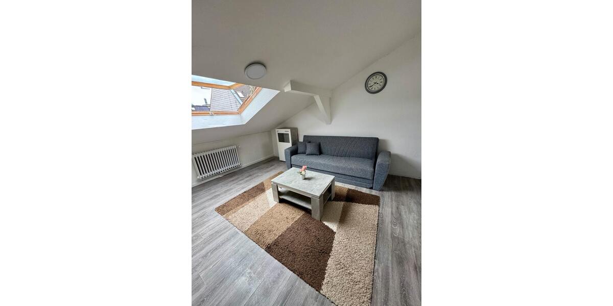 Dachgeschoßwohnung Iserlohn - 3 Zimmer, 55 m&sup2;, 450&euro; | Angebot:26019145