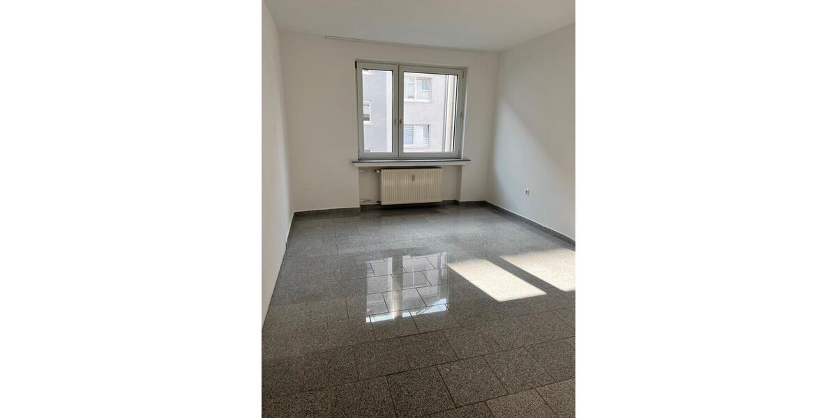 Etagenwohnung Hagen - 4 Zimmer, 80 m&sup2;, 750&euro; | Angebot:25499340