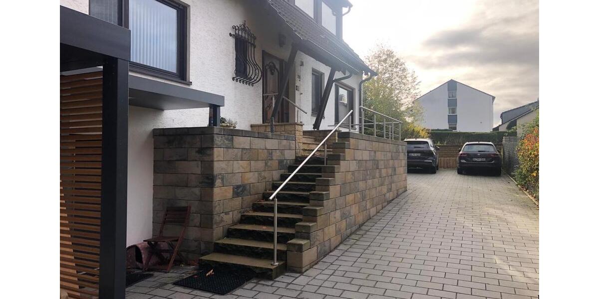 Dachgeschoßwohnung Dortmund Hörde - 3 Zimmer, 93 m&sup2;, 1.100&euro; | Angebot:26022975