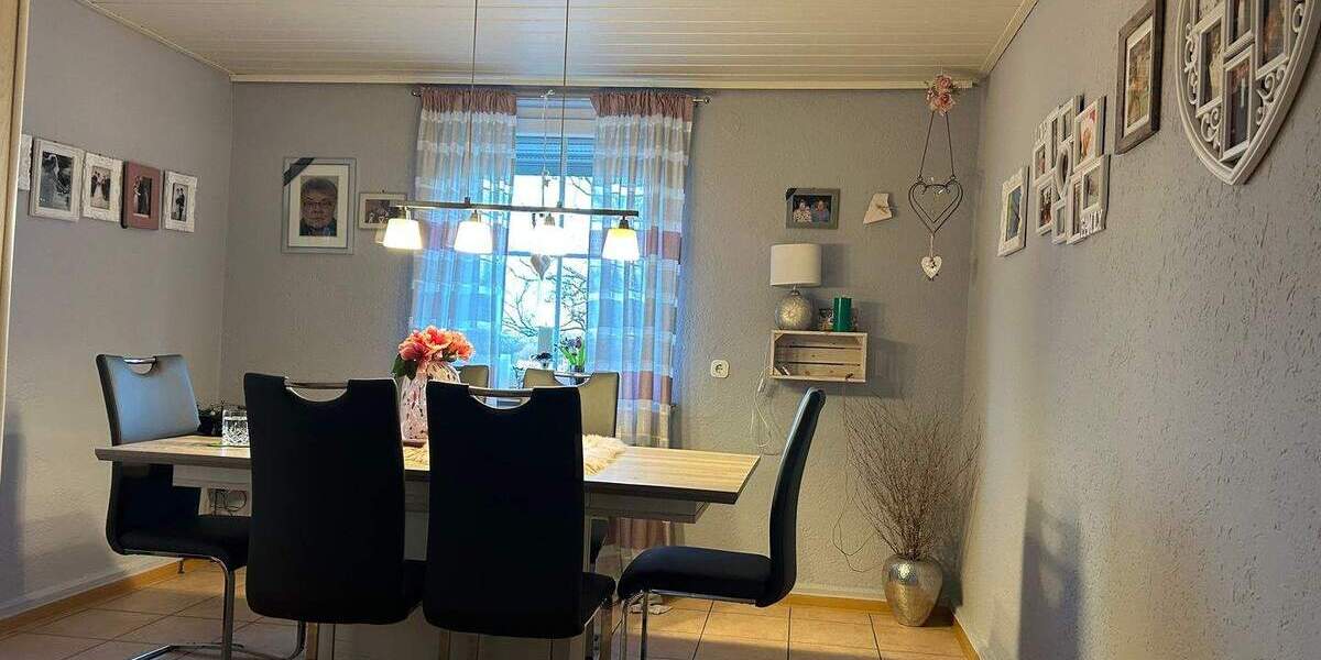 Reihenmittelhaus Lüdenscheid - 1 Zimmer, 150 m&sup2;, 320.000&euro; | Angebot:25769113