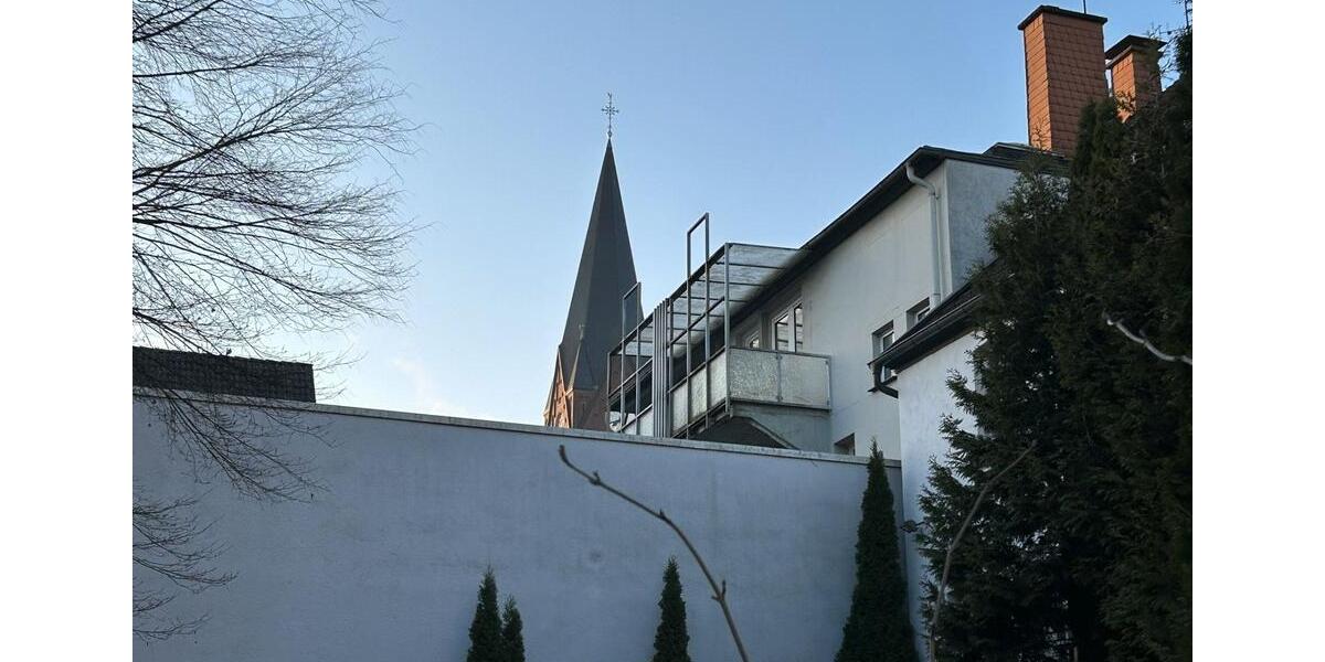 Dachgeschoßwohnung Arnsberg Rusch - 4 Zimmer, 140 m&sup2;, 1.120&euro; | Angebot:25351219