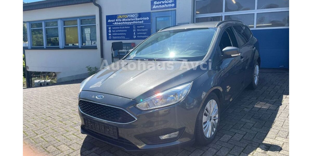 Ford Focus 142.153 km 5.599 &euro; Herscheid 58849