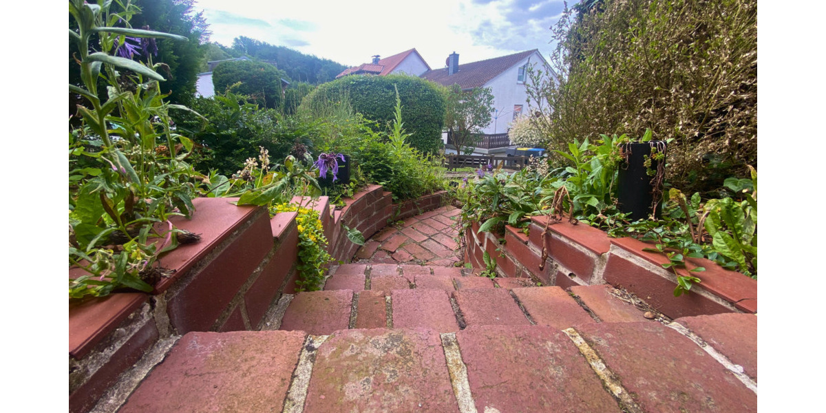 Einfamilienhaus Balve - 6 Zimmer, 137 m&sup2;, 146.000&euro; | Angebot:26018015