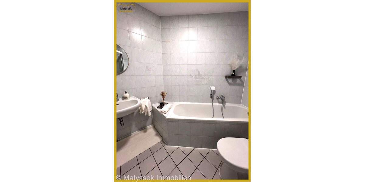 Etagenwohnung Dortmund Löttringhausen - 4 Zimmer, 93 m&sup2;, 289.000&euro; | Angebot:25662216