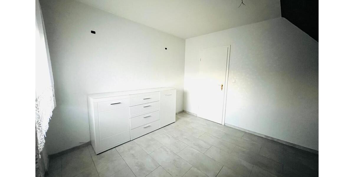 Mehrfamilienhaus, Wohnhaus Menden (Sauerland) Bösperde - 4 Zimmer, 80 m&sup2;, 182.000&euro; | Angebot:26035612