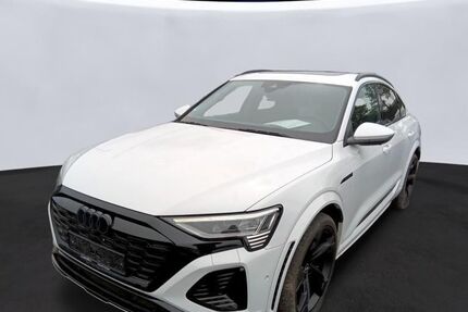 Audi SQ8 e-tron 38.006 km 59.878 &euro; Hagen 58091