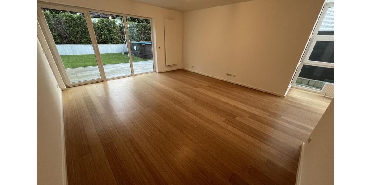 Doppelhaushälfte Dortmund Hombruch - 5 Zimmer, 185 m&sup2;, 2.300&euro; | Angebot:25245632