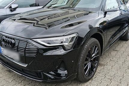 Audi e-tron 74.191 km 34.883 &euro; Hagen 58091