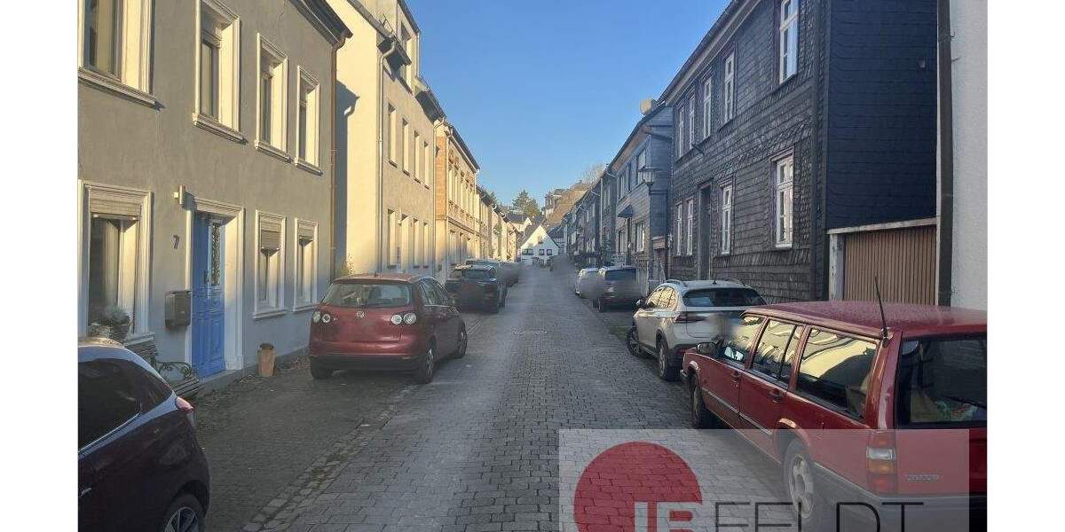 Einfamilienhaus Arnsberg Obereimer - 6 Zimmer, 208 m&sup2;, 105.000&euro; | Angebot:25741074