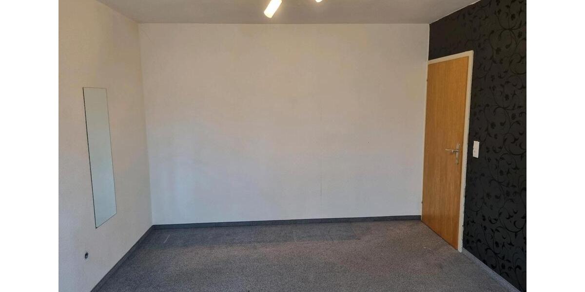 Dachgeschoßwohnung Dortmund Brackel - 3 Zimmer, 72 m&sup2;, 720&euro; | Angebot:25867903