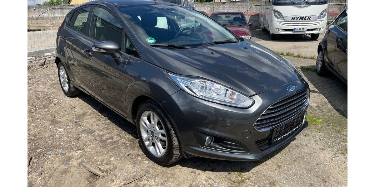 Ford Fiesta 74.000 km 6.999 &euro; Lünen 44532