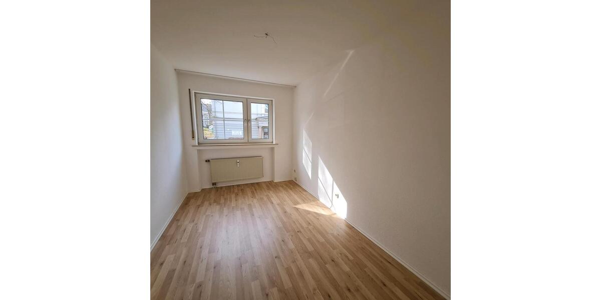 Etagenwohnung Lüdenscheid Staberg - 3 Zimmer, 81 m&sup2;, 725&euro; | Angebot:25173083