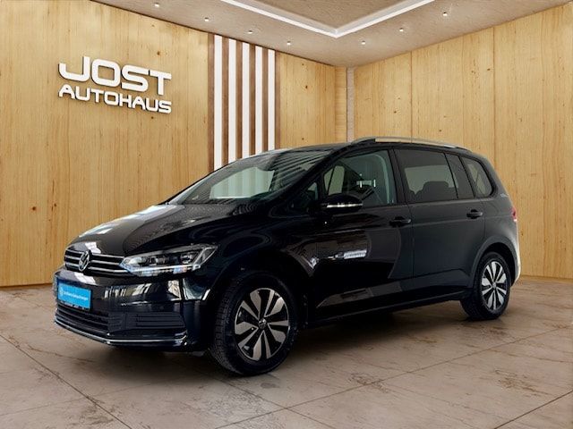 VW Touran 16.890 km 35.950 &euro; Arnsberg 59823