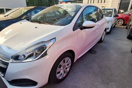 Peugeot 208 167.700 km 2.490 &euro; Dortmund 44339
