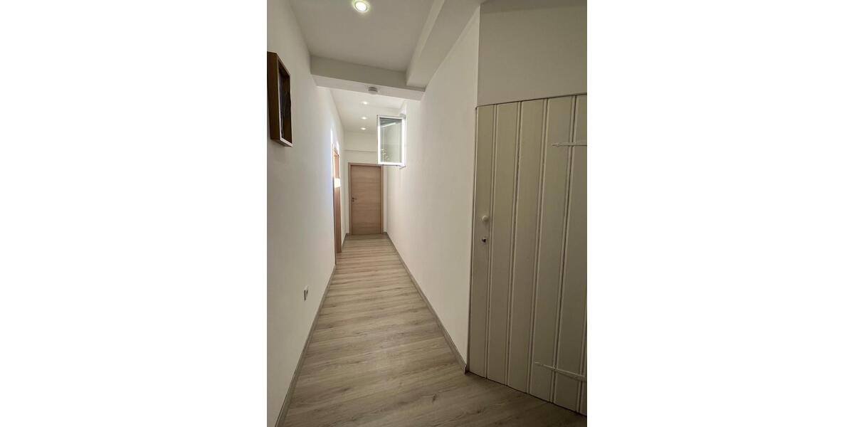 Etagenwohnung Werdohl - 4 Zimmer, 120 m&sup2;, 650&euro; | Angebot:26624762