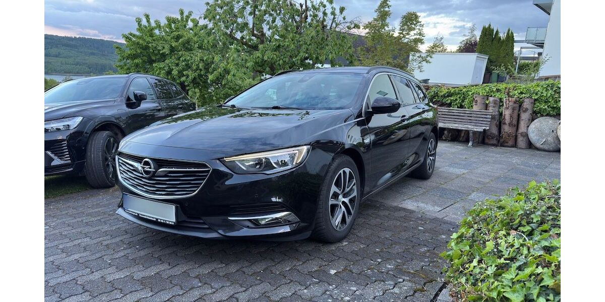 Opel Insignia 161.952 km 10.300 &euro; Sundern 59846