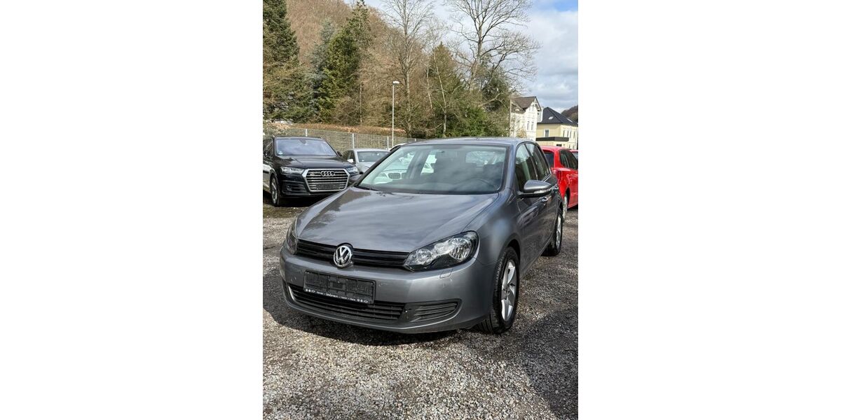 VW Golf 61.000 km 5.990 &euro; Lüdenscheid 58409