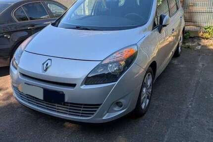 Renault Grand Scenic 208.000 km 2.500 &euro; Wehringhausen (Hagen) 58089