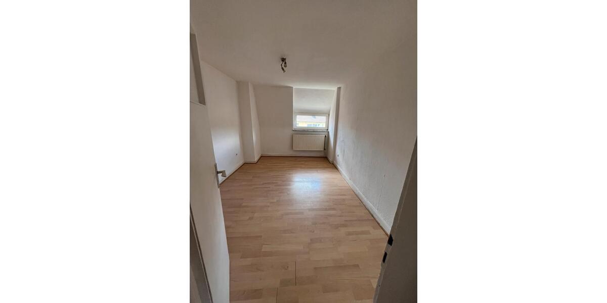 Dachgeschoßwohnung Hagen Hagen-Mitte - 3.5 Zimmer, 85 m&sup2;, 830&euro; | Angebot:26604533