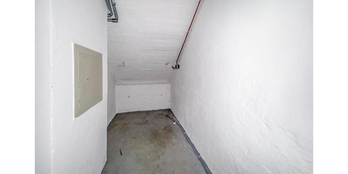 Etagenwohnung Hagen Hagen-Mitte - 2 Zimmer, 90 m&sup2;, 630&euro; | Angebot:25252400