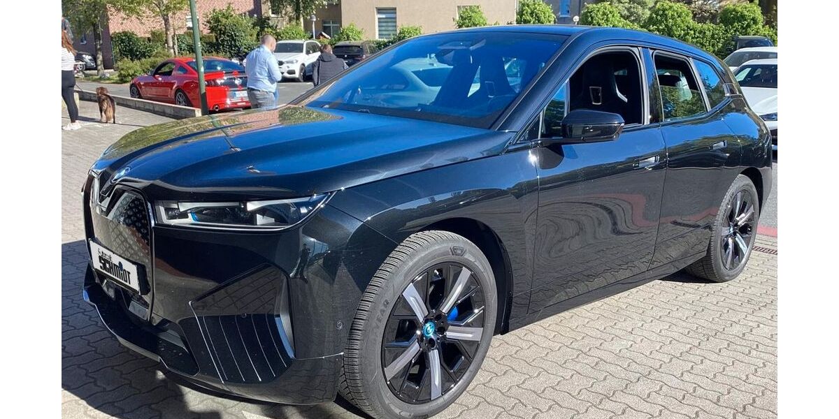 BMW iX 114.993 km 39.890 &euro; Lünen 44534