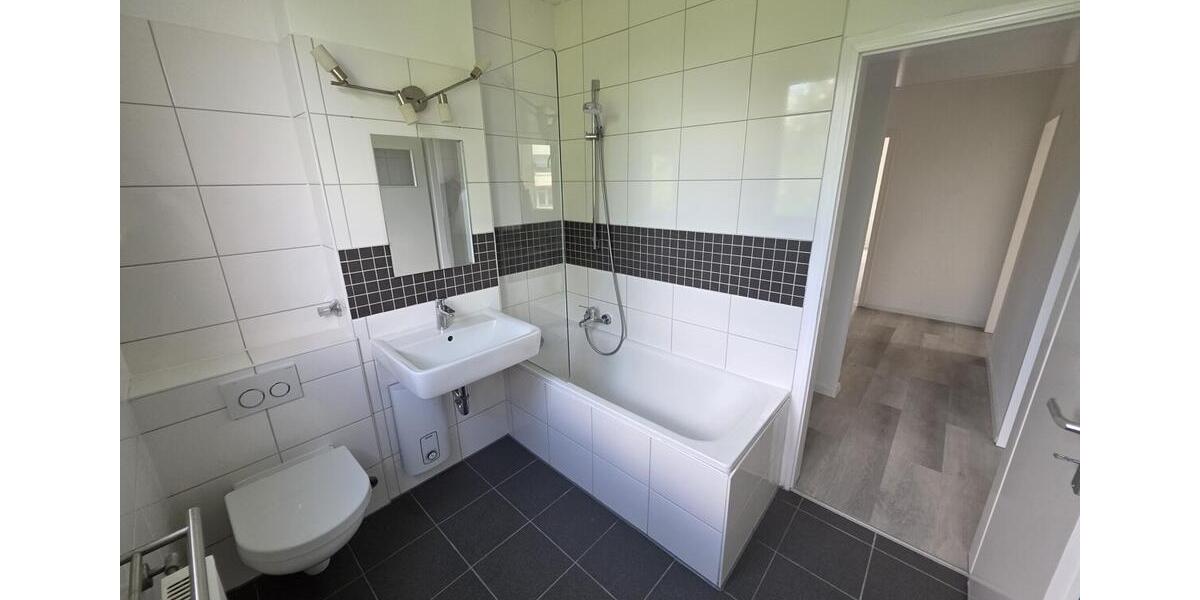 Etagenwohnung Witten Herbede - 3 Zimmer, 77 m&sup2;, 580&euro; | Angebot:26620782