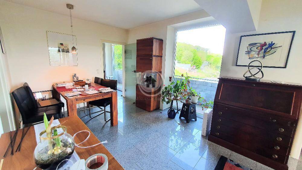 Etagenwohnung Hagen Hohenlimburg - 3 Zimmer, 110 m&sup2;, 880&euro; | Angebot:25671097