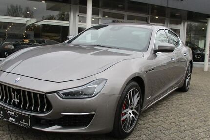 Maserati Ghibli 49.500 km 41.950 &euro; Schwerte 58239