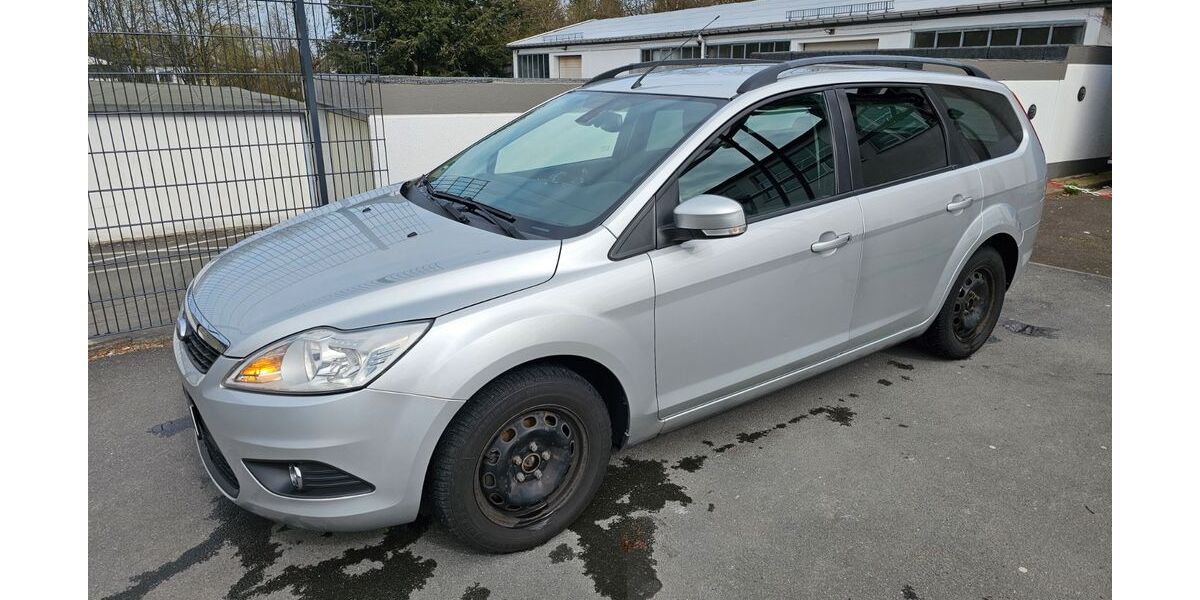 Ford Focus 255.000 km 2.099 &euro; Lüdenscheid 58511