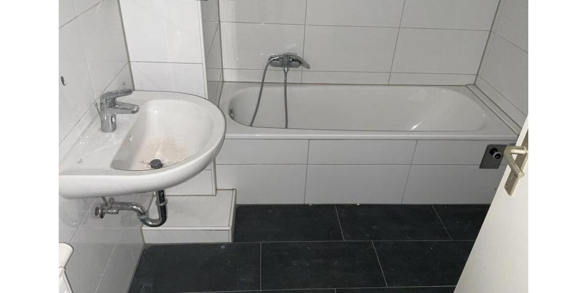 Etagenwohnung Kamen - 3 Zimmer, 83 m&sup2;, 396&euro; | Angebot:21809784