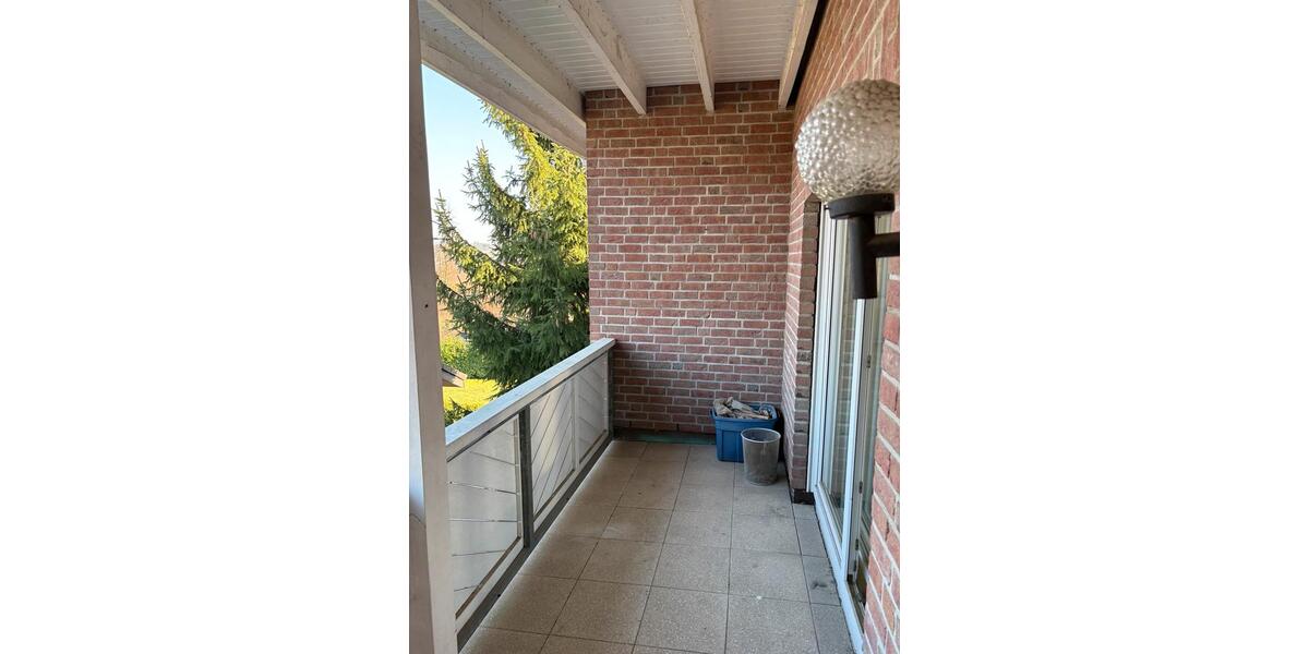 Dachgeschoßwohnung Wickede (Ruhr) - 2 Zimmer, 83 m&sup2;, 830&euro; | Angebot:25990080