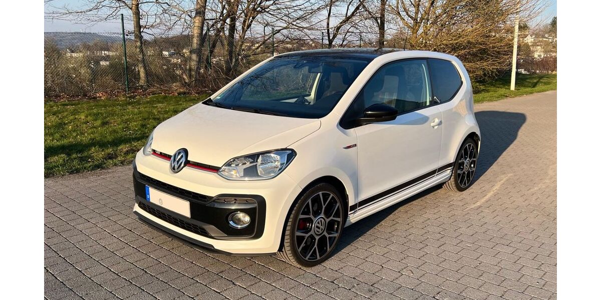 VW up! 112.900 km 10.200 &euro; Lüdenscheid 58509
