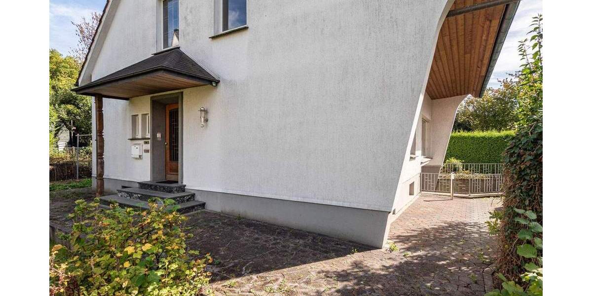 Mehrfamilienhaus, Wohnhaus Arnsberg Obereimer - 9 Zimmer, 206 m&sup2;, 271.000&euro; | Angebot:25664465