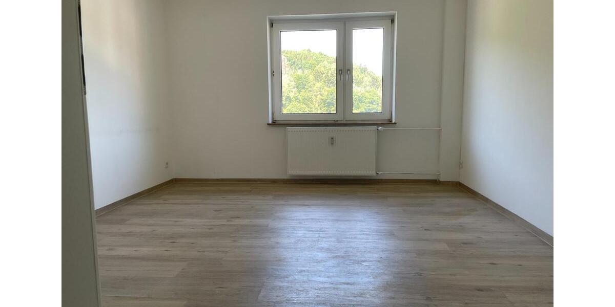 Etagenwohnung Plettenberg - 3 Zimmer, 62 m&sup2;, 450&euro; | Angebot:25781072