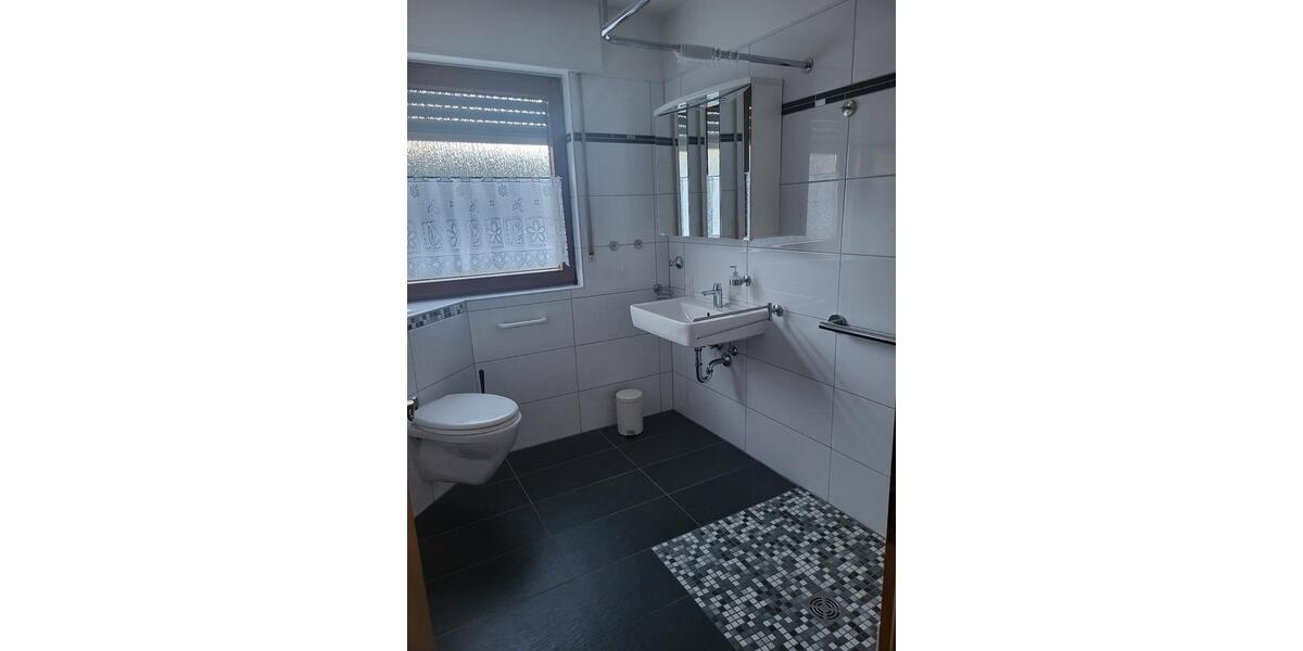 Mehrfamilienhaus, Wohnhaus Hagen Dahl - 8 Zimmer, 208 m&sup2;, 385.000&euro; | Angebot:24380263