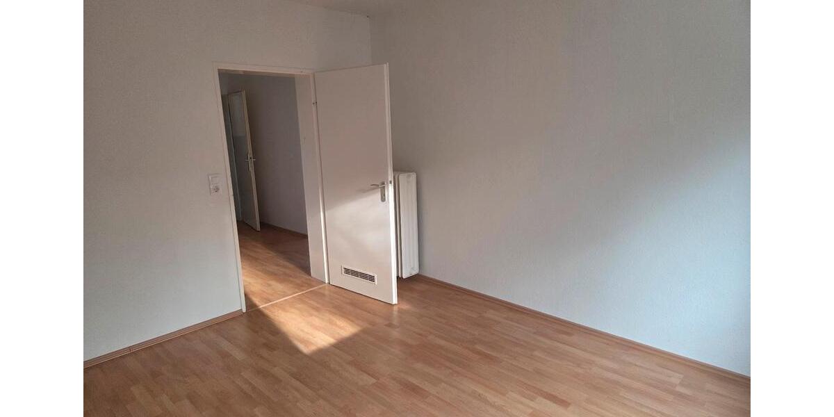 Etagenwohnung Werdohl - 2 Zimmer, 54 m&sup2;, 325&euro; | Angebot:24701007