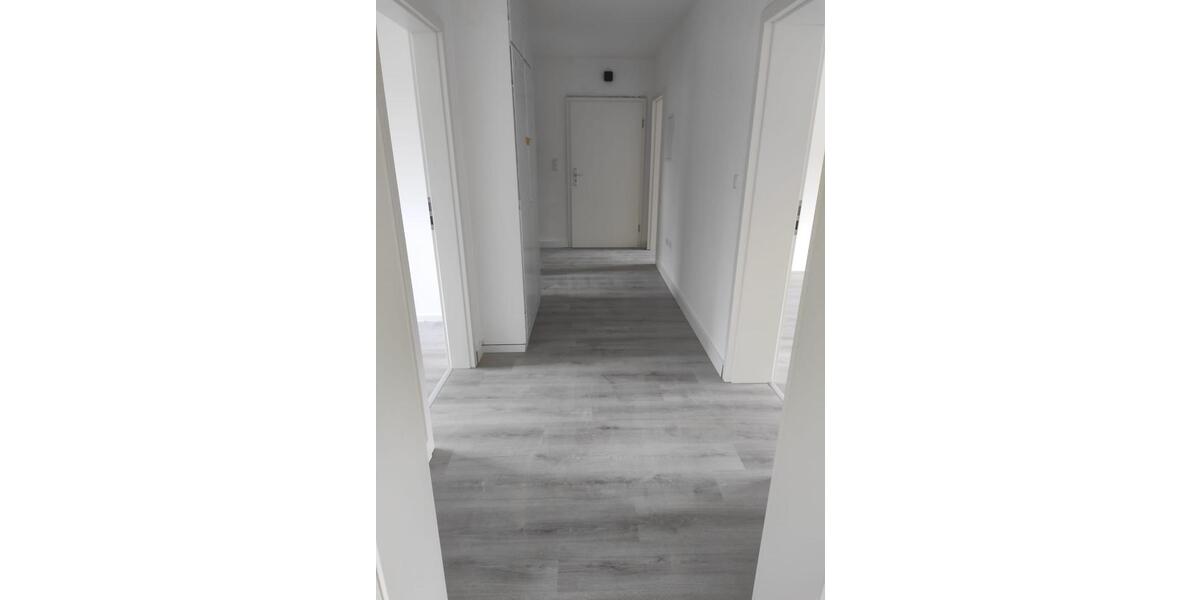 Etagenwohnung Plettenberg - 4 Zimmer, 90 m&sup2;, 620&euro; | Angebot:24796038