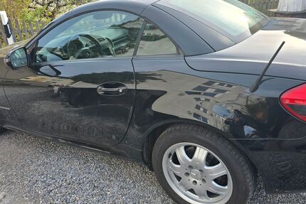 Mercedes-Benz SLK 200 98.500 km 12.000 &euro; Hagen 58091