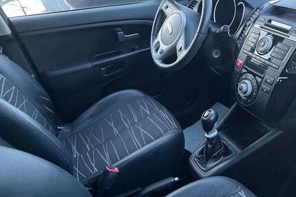 Kia Venga 98.000 km 6.480 &euro; Dortmund 44287