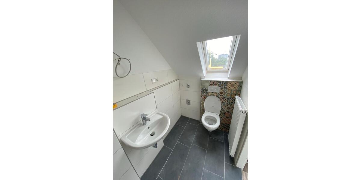 Dachgeschoßwohnung Gevelsberg - 3 Zimmer, 60 m&sup2;, 500&euro; | Angebot:26548429