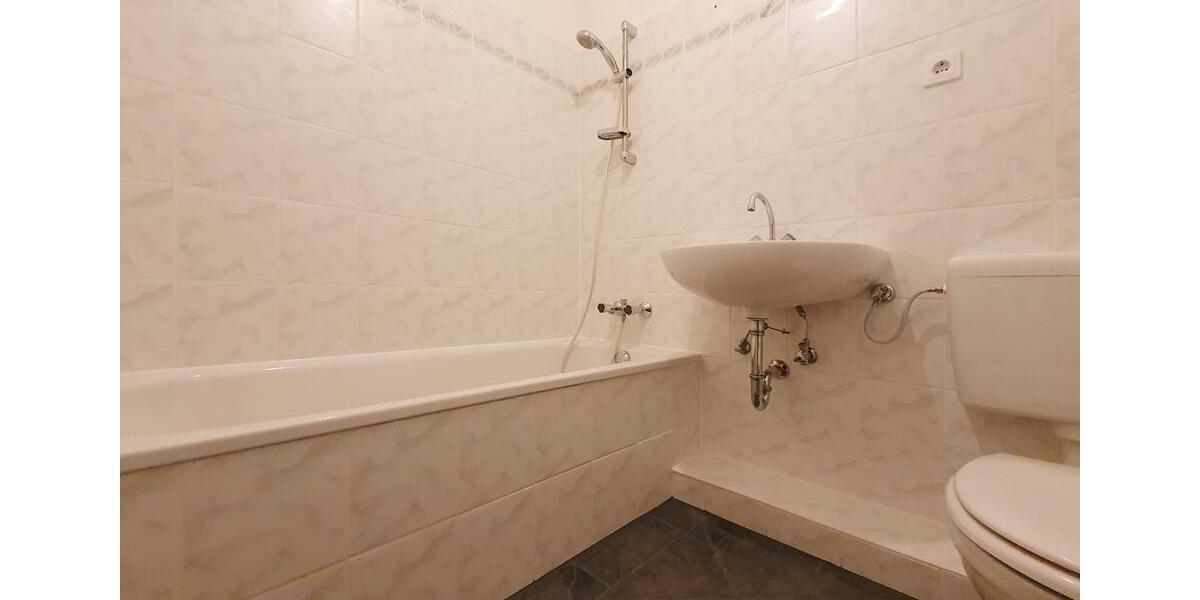 Etagenwohnung Werdohl - 3 Zimmer, 65 m&sup2;, 367&euro; | Angebot:25974842