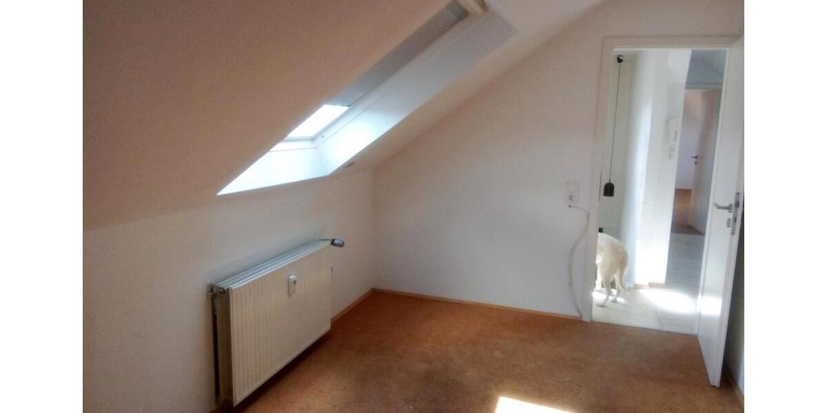 Dachgeschoßwohnung Fröndenberg (Ruhr) - 2 Zimmer, 57 m&sup2;, 525&euro; | Angebot:26598053