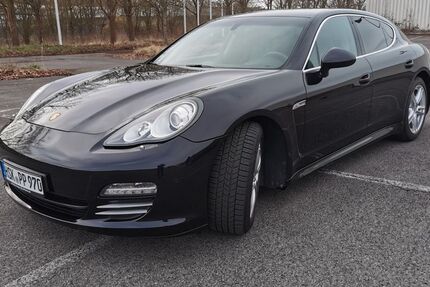 Porsche Panamera 219.000 km 21.700 &euro; Arnsberg 59823