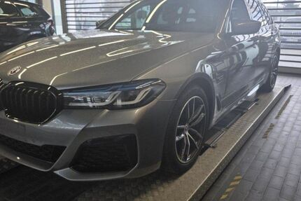 BMW 530 61.446 km 37.575 &euro; Hagen 58091
