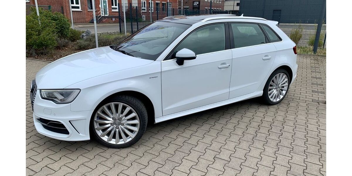 Audi A3 138.000 km 15.600 &euro; Lünen 44534
